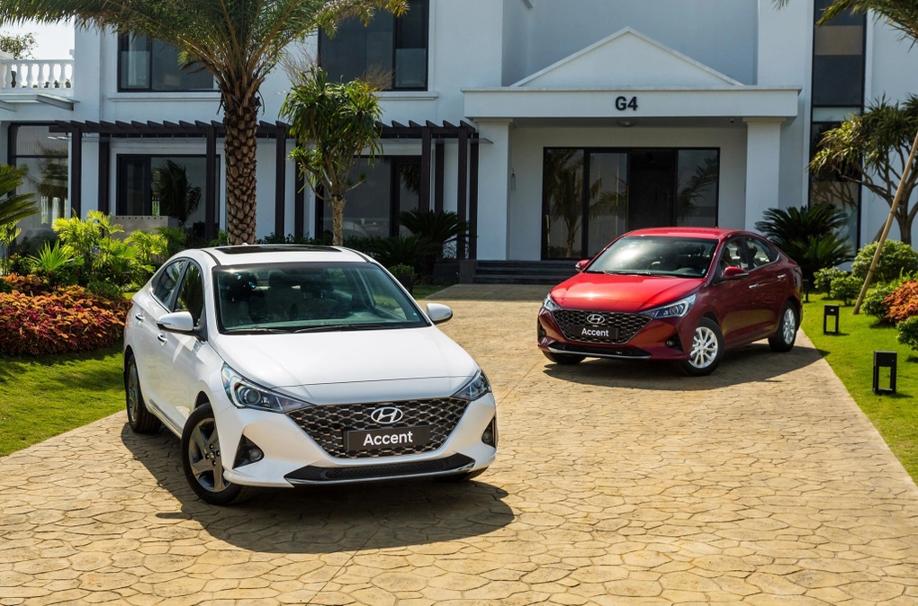 Hyundai Accent bán nhiều gấp 3 lần Toyota Vios trong tháng 8