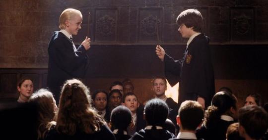 Tại sao Draco Malfoy lại ghét cay ghét đắng Harry Potter?