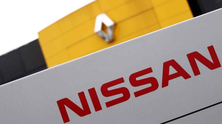 Renault bắt đầu bán cổ phần Nissan, liên minh có sự thay đổi lớn