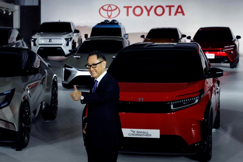 Lãnh đạo Toyota tin rằng xe điện chỉ có thể chiếm 30% thị trường ô tô